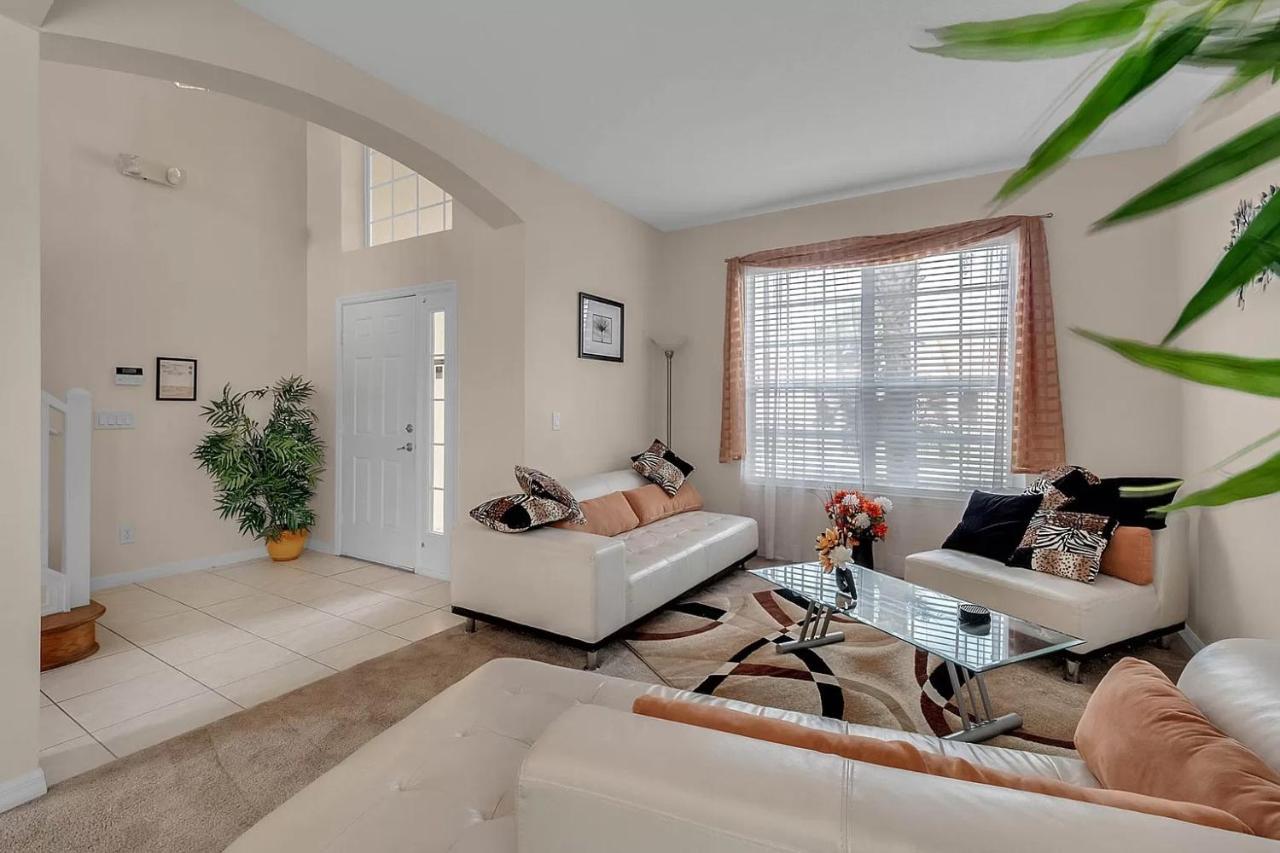 Serene Refuge Share House With Other Guests Davenport Luaran gambar