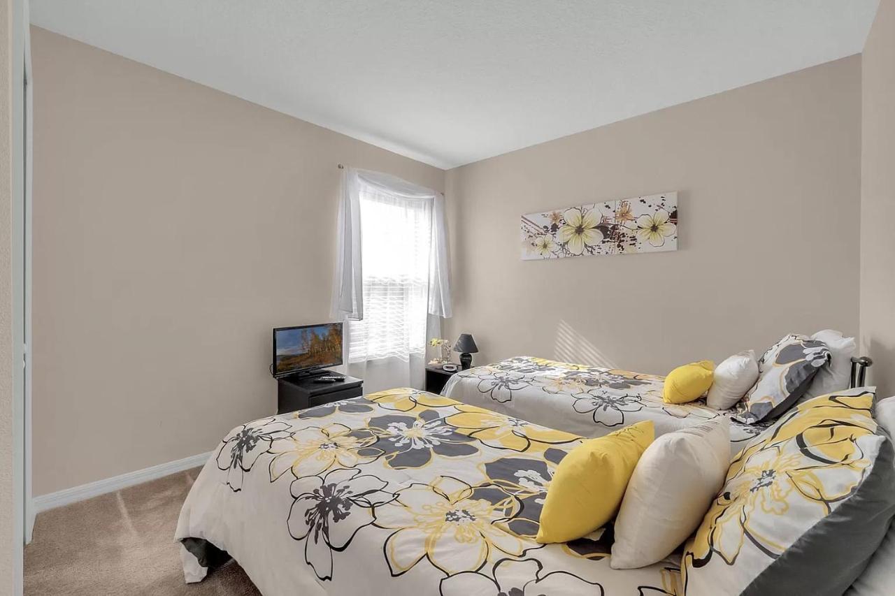 Serene Refuge Share House With Other Guests Davenport Luaran gambar